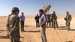 ABD Savunma Bakanı Esper'den Irak'a sürpriz ziyaret