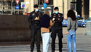 İtalya'da günlük Covid-19 vaka sayısında yeni rekor