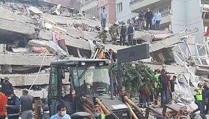 Prof. Ahmet Ercan: Depremde yoksullar ölür, zenginler ölmez