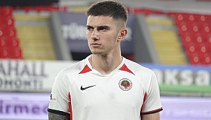 Trabzonspor, Berat Özdemir transferini bitirdi