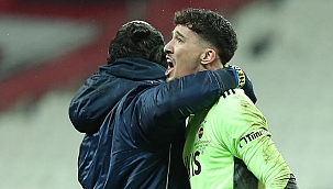 Altay Bayındır Fenerbahçe'nin kurtarıcısı oldu