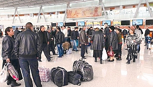 Krize giren Ermenistan'da halk göçmeye başladı