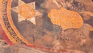 Şüpheli araçtan 1700 yıllık kitabe çıktı