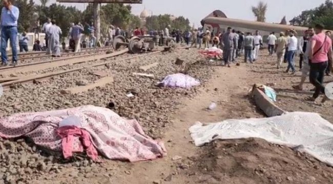 Son Dakika! Mısır'da tren kazası: 100'den fazla kişi yaralandı