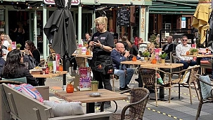 Hollanda'da vakalar arttı! Kısıtlamalar yeniden getirildi