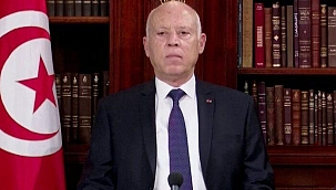 Tunus Cumhurbaşkanı Said, başbakanı görevden aldı ve meclisin yetkilerini dondurdu