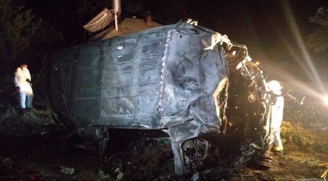 Van'da Göçmenler Kaza Yaptı12 Ölü 26 yaralı