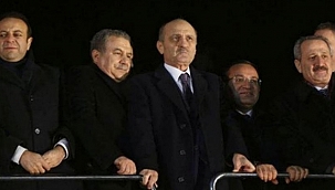 Erdoğan Bayraktar: Akp'de Yağcılık Devri Bitti Şebeklik Devri Başladı