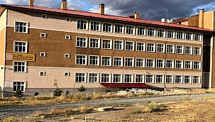 Onlarca öğrenci ve öğretmen pozitif çıktı! 600 öğrencili okul uzaktan eğitime geçti