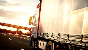 Bir ülke bunu konuşuyor! Kamyon kasasında 6 yanmış ceset bulundu