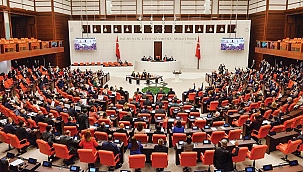 Meclis Savaş Tezkeresine Evet Dedi