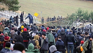 Polonya - Belarus sınırında çoğu Kürt binlerce göçmen yaşam mücadelesi veriyor