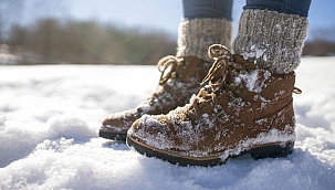 Ayakkabıların içinde üşümeye son! İşte ayakları sıcak tutmanın yolu