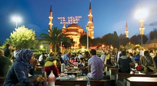 Ramazan ne zaman başlıyor? Oruç ne zaman başlıyor 2022? Sahura ne zaman kalkılacak? Ramazan ayı başlangıç tarihi nedir? İlk oruç hangi gün tutulacak?