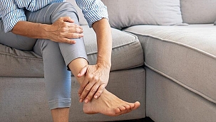 Ayak burkulmalarına evde çözüm: Tamamen doğal