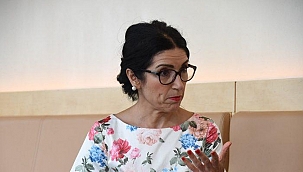 İsveç meclisi onun eline bakıyor! Kritik yasa tasarısı Kürt milletvekili sayesinde geçti