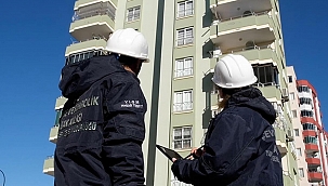 Depremlerden etkilenen illerde 61 bin 722 binanın acil yıkılması gerekiyor