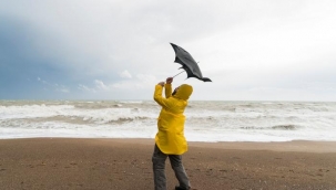 Meteoroloji'den 23 il için önemli uyarı! Sağanak yağış, sel, toz taşınımı, hortum...