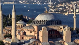 Ayasofya'ya girişler ücretli oldu