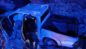 Mardin'de pikap şarampole devrildi: 1 yaralı